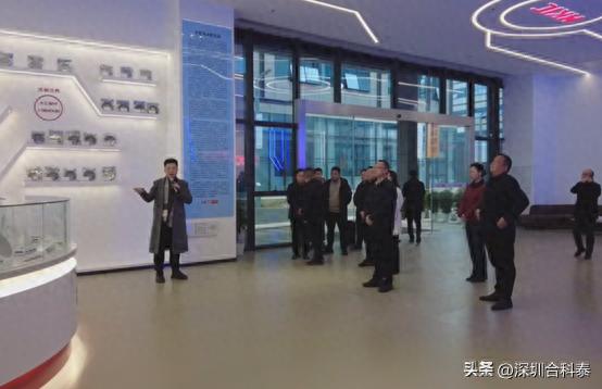 Tang Linbo, the leader of Shunqing District of Nanchong, led a delegation to visit and guide the Nanchong production center of Hottech Group.